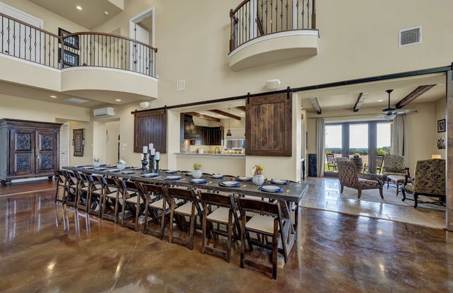 Luxurious Hill Country Retreat With Pool and Firepit! - Photo 43