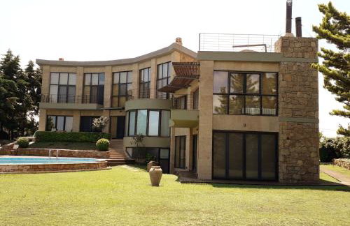 Castle on the edge of the sea - Foto 14