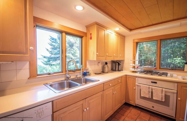 Puffin Rock - New 2022! - Photo 9