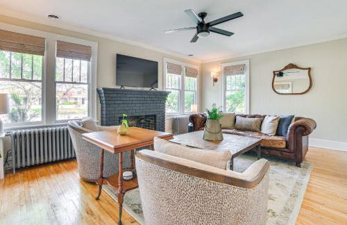 Walk to Dtwn Cozy Home with Fireplace in Charlevoix - Foto 4