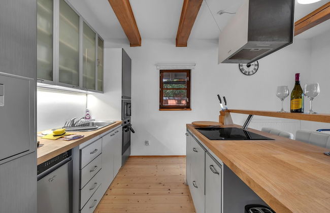 Dolni Branna Kdk11210 - Photo 9