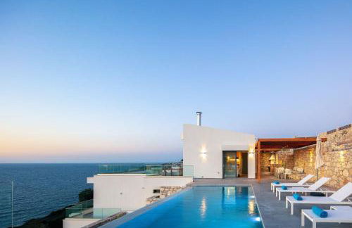 Villa Balance, Unwind with Panoramic Sea Views, by etouri - Foto 46