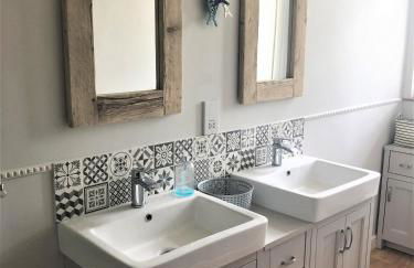 Gwydyr House - Photo 59