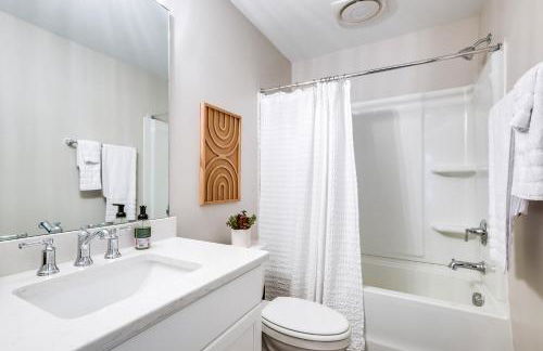 Cozy South Carolina Abode - Steps from Main Street - Foto 7