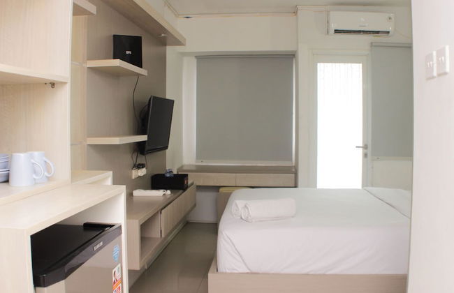 Cozy And Simply Studio At Grand Sentraland Karawang Apartment - Photo 14