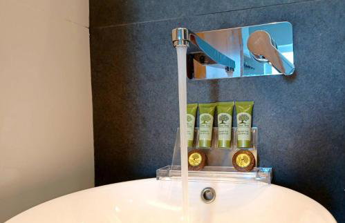 En Plo Studios & Apartments - Photo 70