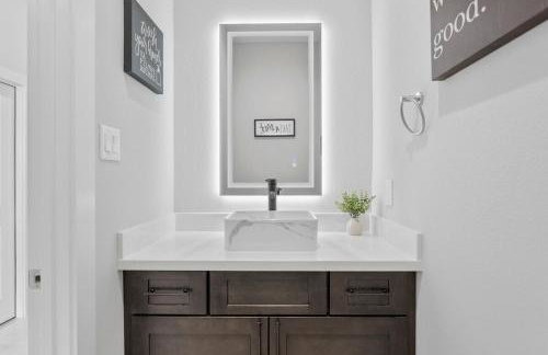 Smart 3BR Home Luxe Decor Bluetooth Audio - Foto 35