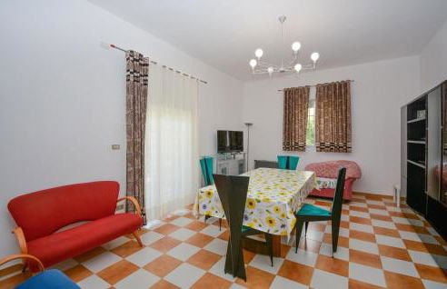 Stunning Home In Comiso With Wifi - Foto 2