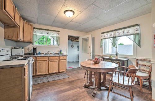 Walkable St Ignace Condo with Lake Huron Views - Foto 12