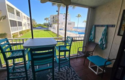Beachfront Condo on Coco Plum Beach - Foto 14