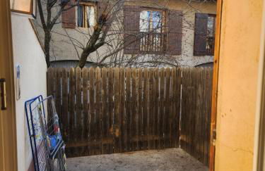 La Marmotte- Charme montagnard en centre ville et station à proximité - Foto 24