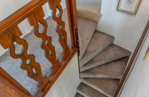 Charming 17th Cent Secluded Country Cottage Garden - Pass the Keys - Photo 41