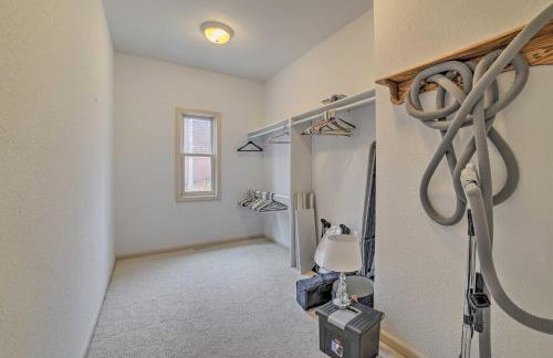 1 Mi to Nubs Nob Pet-Friendly Home with Hot Tub - Foto 16