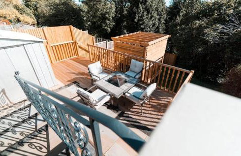 Luxury Renovated Bungalow with wheel chair access, Hot Tub and Fire Pit - Foto 53