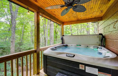 Private Cabin on 2 Acres Hot Tub, 10 Mi to Boone! - Foto 2