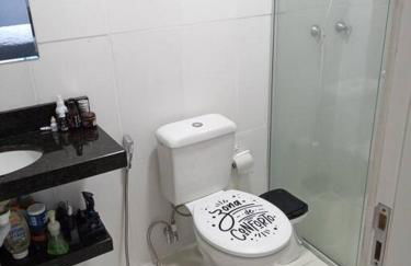 Apartamento centralizado à poucas quadras do mar. - Foto 22