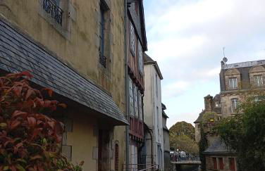 Escapade Romantique sous les toits de Kéréon - Centre Historique, rue piétonne - Foto 36