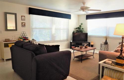 Steps from the Gulf of Mexico - Photo 12