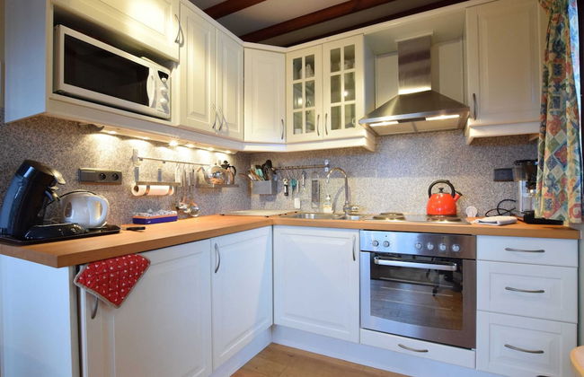 Comfortable Cottage Near Lake Cherapont - Photo 8