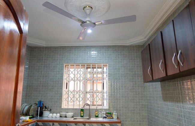 Impeccable 2-bed Apartment in Accra - Foto 10