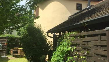 Turm an der Mauer - Foto 4, Garden