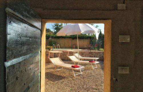 Pasqui Villas La Capanna accogliente casa in paese con vista piscina WiFi - Foto 16