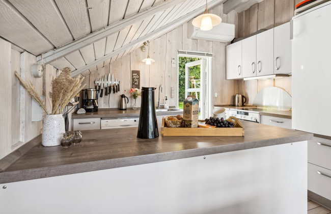 "Ines" - 25km from the sea - Foto 23