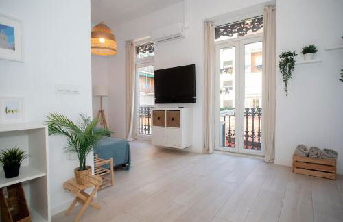 Apartamento acogedor frente a Torres de Serrano - Photo 1