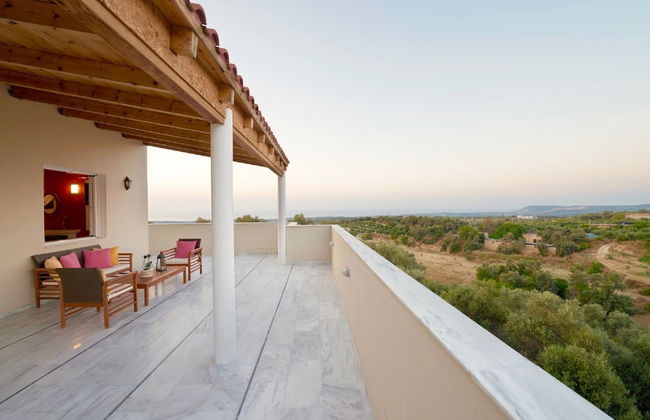 Kiriana Villa by LeaderStay - Photo 12