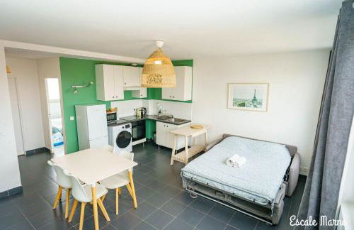 City Loft with rooftop view by Escale-Marne - M8 Tour Eiffel - Parking Gratuit - 201 - Foto 3