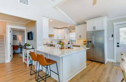 Commodore Bay Waterfront Home on Lake Norman! - Foto 6