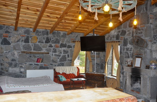 Doğunun Taş Evleri - Foto 52