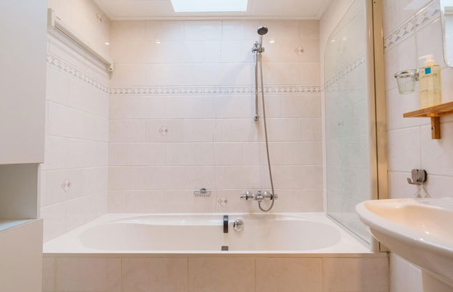 Bright Holiday Home With Covered Veranda - Foto 29