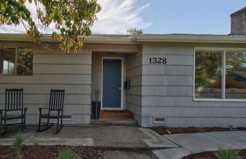 Ambrosia - Mid Century Near 3rd St Pet-friendly - Foto 49