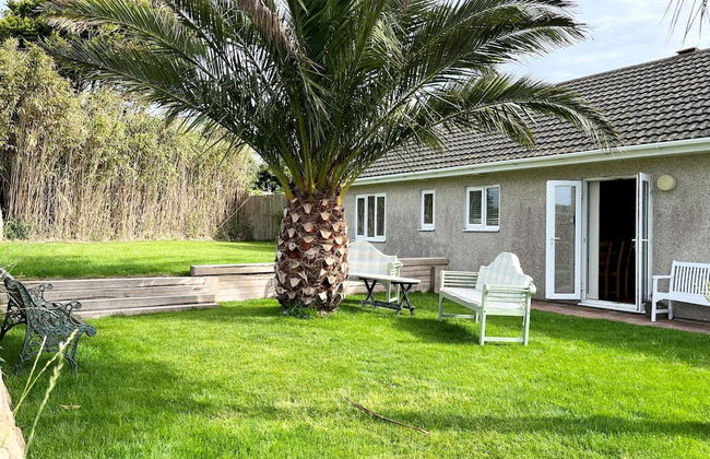 Gorgeous Spacious Bungalow Serene Garden Parking - Foto 14