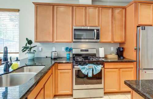 Walk to Flagstaff Urban Trails System Cozy Home - Foto 11