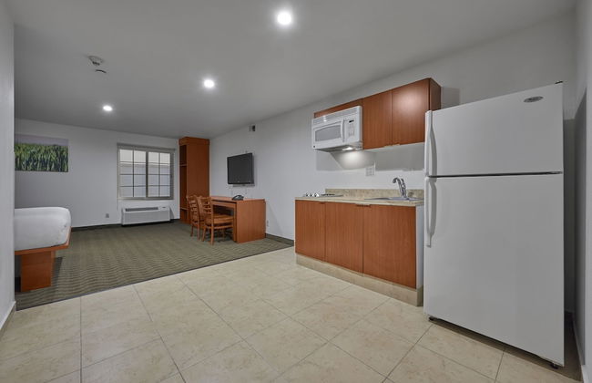 Extended Suites Monterrey Aeropuerto - Foto 14