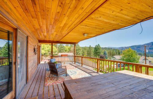 Mtn-View Getaway with Spacious Deck in Republic! - Photo 20