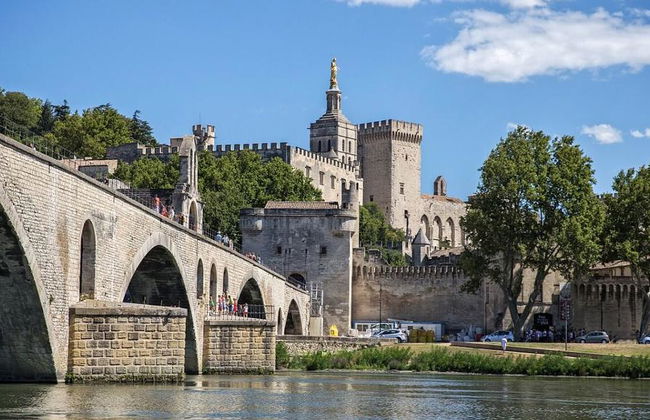 Recorrido a pie privado por Aviñón - Foto 2