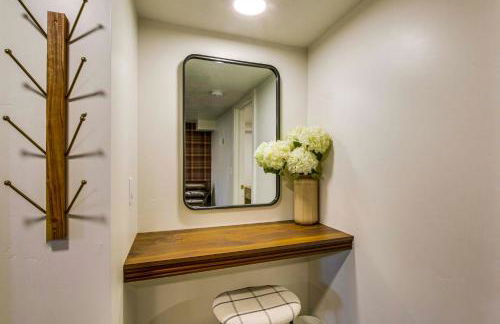 Scenic Patio and Views! Stay 10 Mi to Nordic Valley - Photo 15