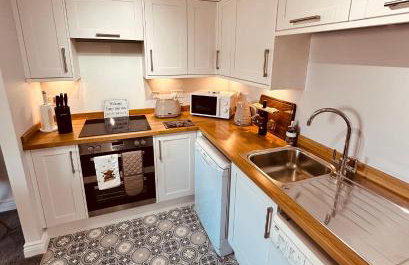 Kilmartin Court Apartments - No3 By The Sea & No2 With A View - free parking - Foto 40