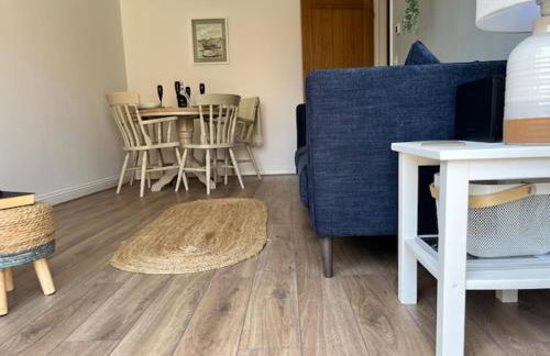 Tranquil 2-Bed Bungalow Near to Southwold - Photo 25