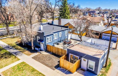 Olympic House Downtown w Hot Tub Fire pit & BBQ - Foto 8