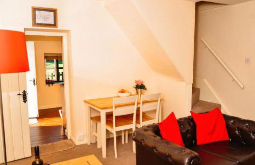 Aqueduct Cottage - Photo 8