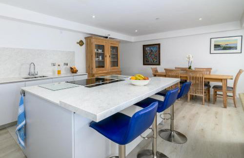 Luxury Apartment very close to Tolcarne Beach - Foto 5