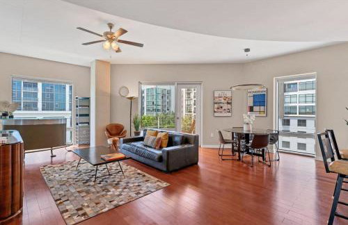 Beautiful Downtown Condo 1 Bed 1 Bath - Foto 17