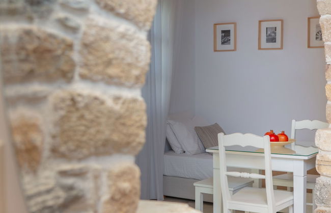 Castle Mansions - Photo 13