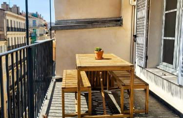 Terrasse - Hyper centre - 2 chambres - Parking gratuit - Calme & lumineux - Arrivée autonome - Foto 12