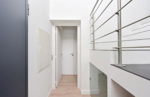 Contemporary Villa with Pool & Jacuzzi - Foto 23