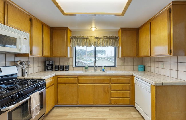 Mendel Manor by Avantstay Walk to Beach Large Deck Patio - Foto 13